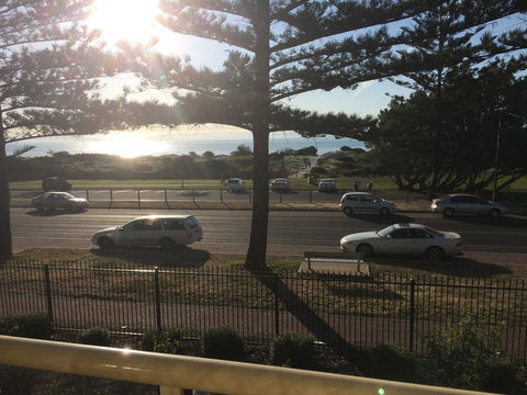 Adelaide - Semaphore Beach Front - Accommodation Fremantle 8