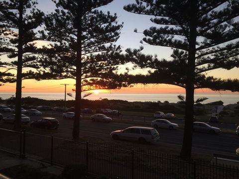 Adelaide - Semaphore Beach Front - Accommodation Fremantle 7