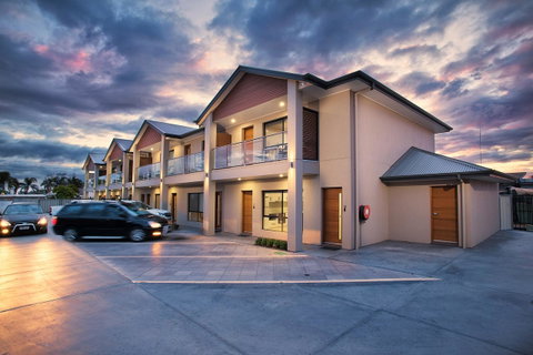 Renmark Holiday Apartments - Accommodation Fremantle 0