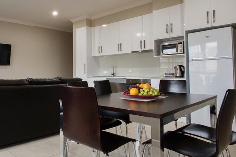 Renmark Holiday Apartments - Accommodation Fremantle 2