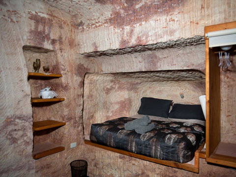 Ali\'s Underground Studio - Accommodation Fremantle 9
