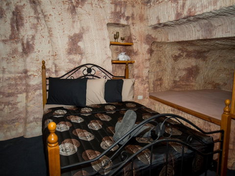 Ali\'s Underground Studio - Accommodation Fremantle 8