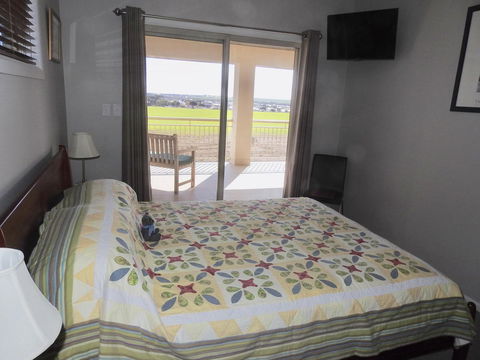Rezare House Bed & Breakfast - Accommodation Fremantle 13