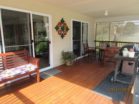 Lazy Days Cottage - Victor Harbor - Accommodation Fremantle 13