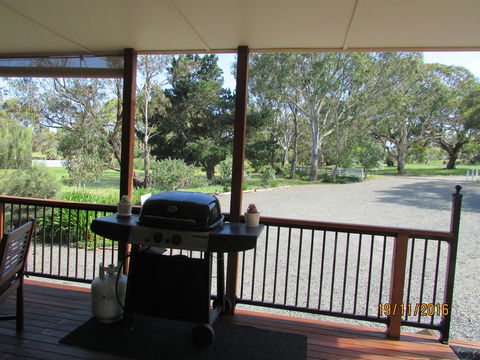 Lazy Days Cottage - Victor Harbor - Accommodation Fremantle 8