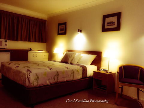 Ten Dollar Town Motel - Accommodation Fremantle 4