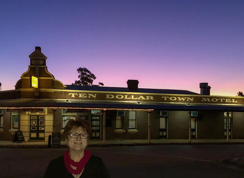 Ten Dollar Town Motel - Accommodation Fremantle 27