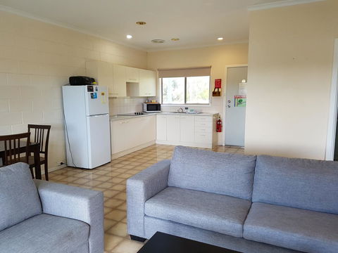 Marion Bay Holiday Villas - Accommodation Fremantle 0