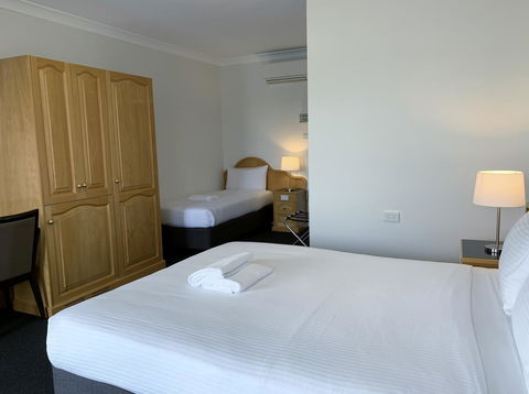 Hilton Beachfront Motel - Accommodation Fremantle 11