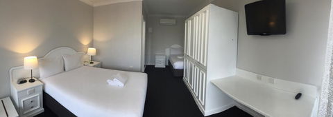 Hilton Beachfront Motel - Accommodation Fremantle 39