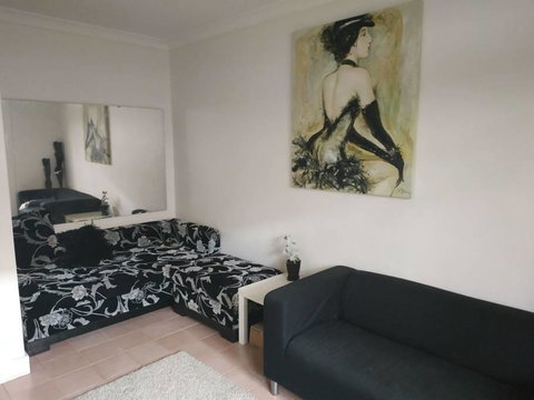 Diamond On Olive - Accommodation Fremantle 2