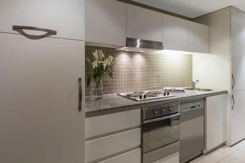 Apartments @ 16 Holdfast - Accommodation Fremantle 7