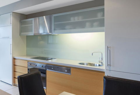 Apartments @ 16 Holdfast - Accommodation Fremantle 12