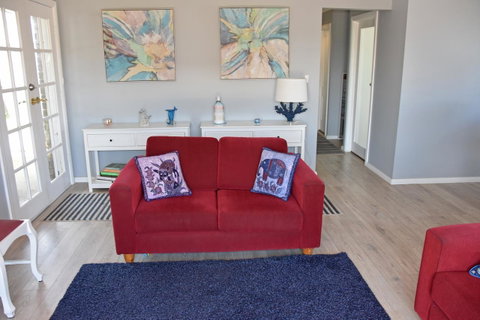 Beach Life Retreat - Accommodation Fremantle 0