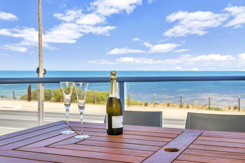 Sail Away - Accommodation Fremantle 2