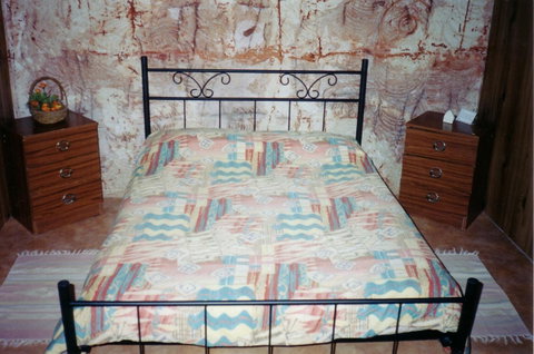 Radeka Downunder Underground Motel - Accommodation Fremantle 3