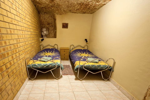 Radeka Downunder Underground Motel - Accommodation Fremantle 5