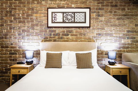 The Lodge By Manna - Accommodation Fremantle 5