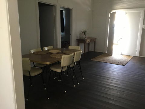 35 Trevena Road - Accommodation Fremantle 12