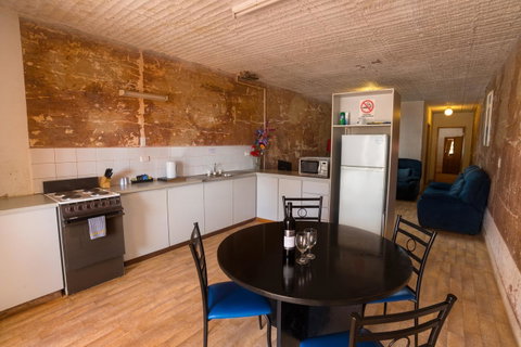 Desert View Apartments - Accommodation Fremantle 1