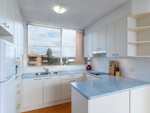 Ebbtide 25 - Accommodation Fremantle 8