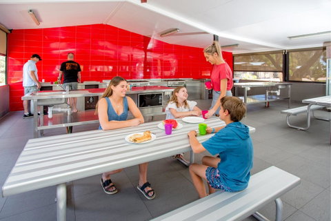 BIG4 Renmark Riverfront Holiday Park - Accommodation Fremantle 43