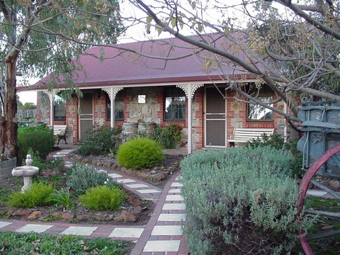 Langmeil Cottages - Accommodation Fremantle 10