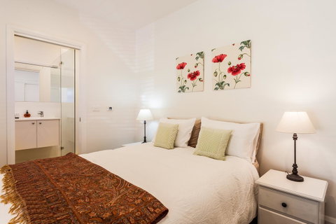 The Folly - Accommodation Fremantle 5