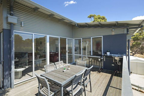 Saar River House - Accommodation Fremantle 2