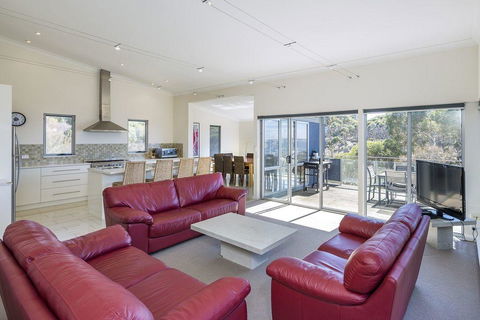 Saar River House - Accommodation Fremantle 1