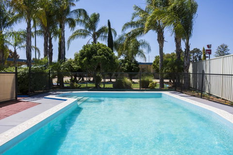 Renmark Motor Inn - Accommodation Fremantle 1