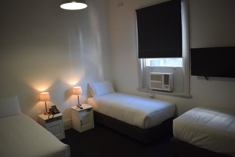 Ambassadors Hotel - Accommodation Fremantle 17