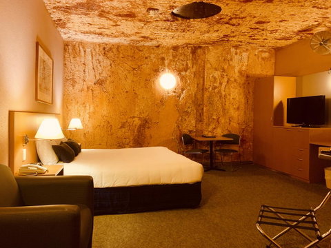 Desert Cave Hotel - Accommodation Fremantle 18