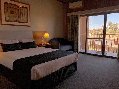 Desert Cave Hotel - Accommodation Fremantle 20