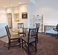 Luxury City Apt with Pool Gym Spa Netflix - Accommodation Fremantle