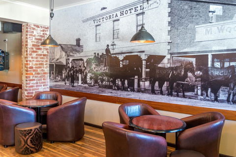 Victoria Hotel Strathalbyn - Accommodation Fremantle 23