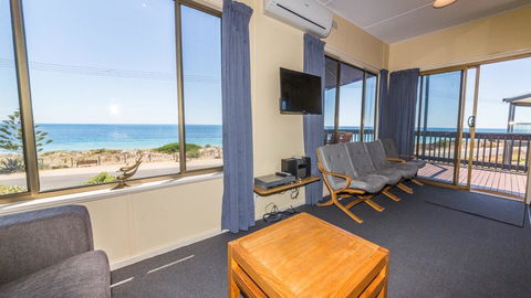 Sandy Feet 31 Gold Coast Drive - Accommodation Fremantle 10