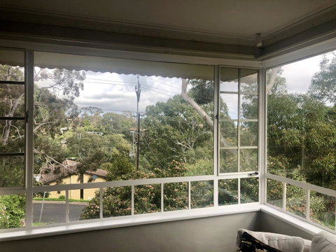 Stunning House With Beautiful Entertainment Area!! - Accommodation Fremantle 7