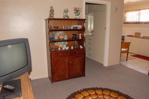 Kimba Units - Accommodation Fremantle 8