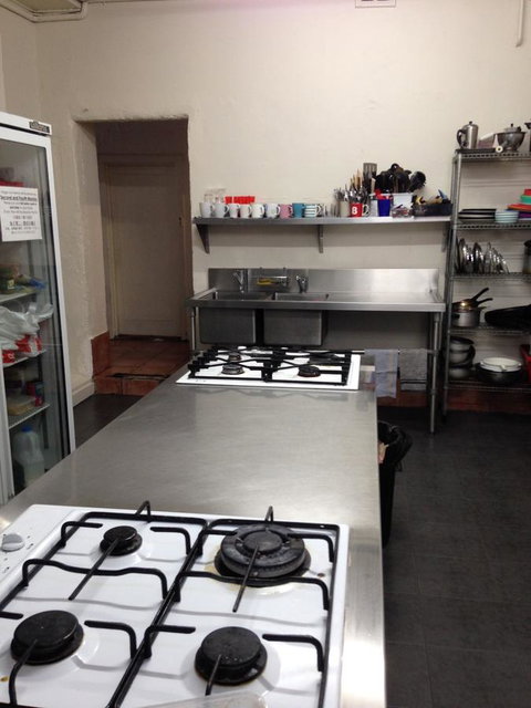 Shingo\'s Backpackers - Accommodation Fremantle 4