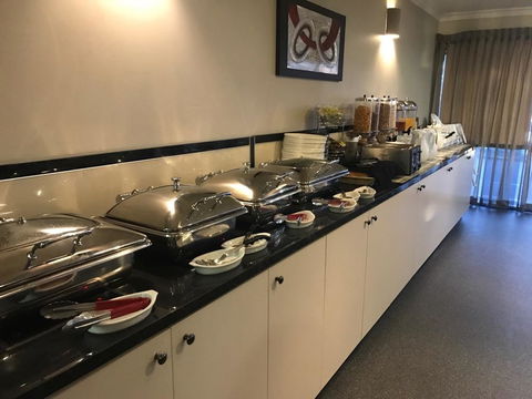 Cattlemans Country Motor Inn & Serviced Apartments - Accommodation Fremantle 5
