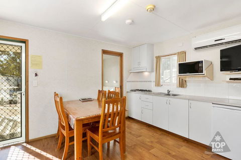Gawler Caravan Park - Accommodation Fremantle 11