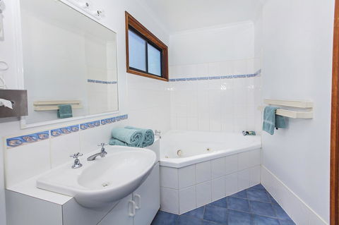 Echo Holiday Parks - Naracoorte - Accommodation Fremantle 30