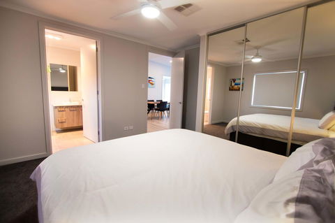 Wellington Lake Retreat - Accommodation Fremantle 12