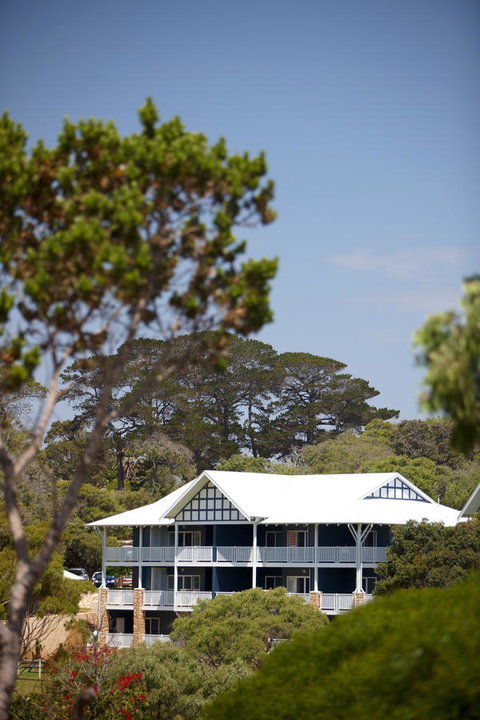 Seashells Yallingup - Accommodation Fremantle 13