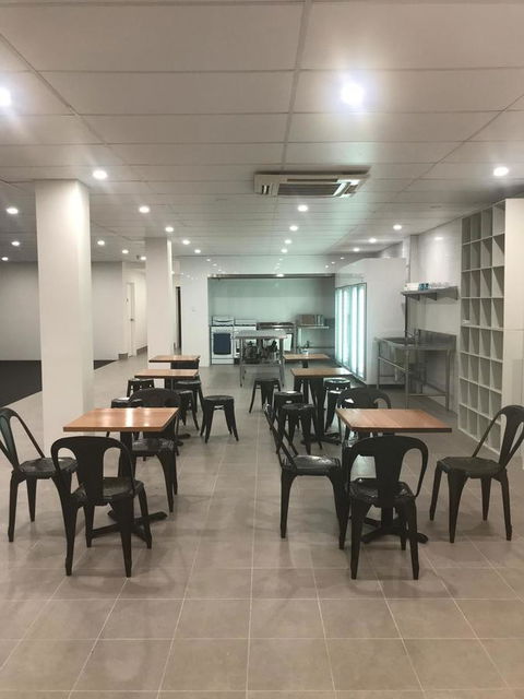 Perth City Backpackers Hostel - Note - Valid Passport Required To Check In - Accommodation Fremantle 7