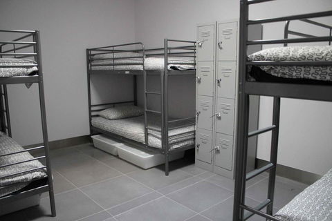 Perth City Backpackers Hostel - Note - Valid Passport Required To Check In - Accommodation Fremantle 3