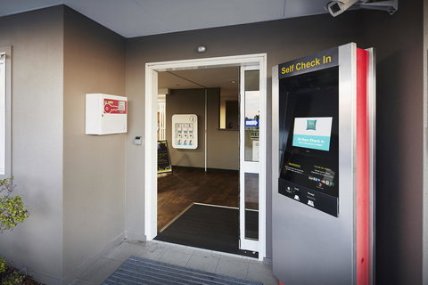 Ibis Budget Perth Airport - Accommodation Fremantle 5