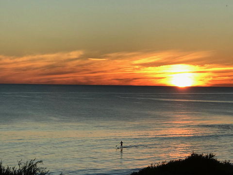 Cottesloe Beachfront Ocean View Apartment - Accommodation Fremantle 4