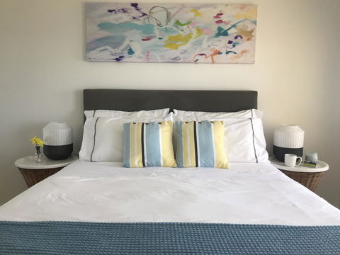 Cottesloe Beachfront Ocean View Apartment - Accommodation Fremantle 3